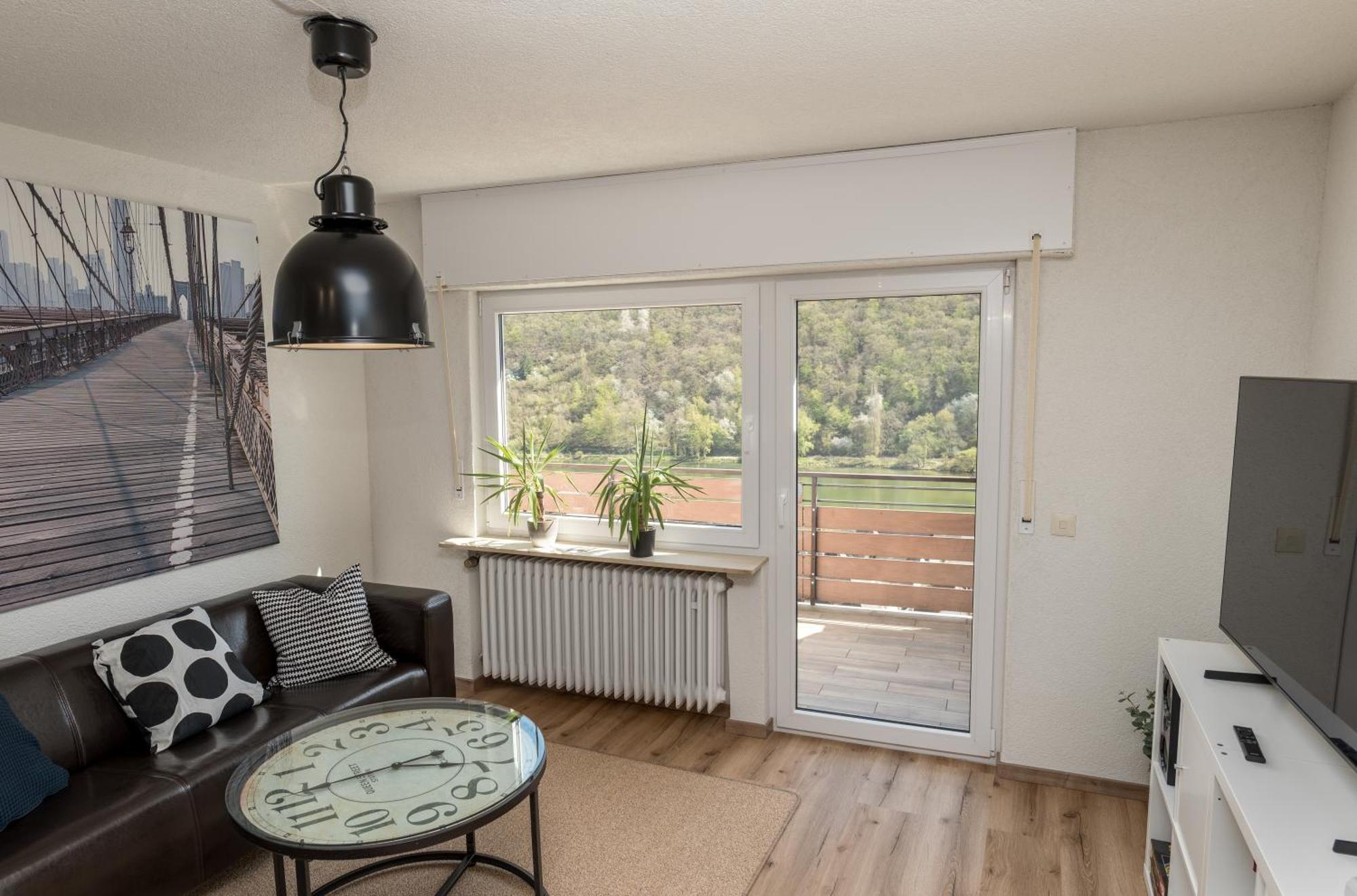 Riesling Appartement For 2 - 4 People - Billiards - Balcony With Mosel View - Parking - Wine Barrel Bar - Fully Equipped Kitchen - Netflix - Waiputv - 3 Km From Cochem Klotten Dış mekan fotoğraf
